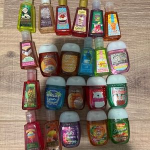 22 bath and body works hand sanitizers